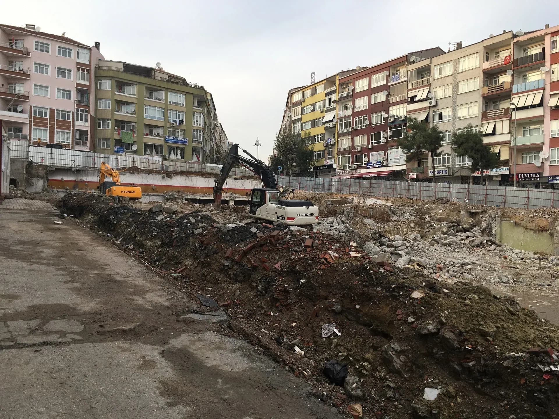 Güngören Belediye Başkanlık Hizmet Binası görsel 4